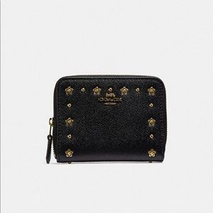 NEW Coach Zip around Wallet - black